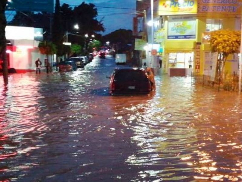 Tormenta deja inundaciones en Tehuacán