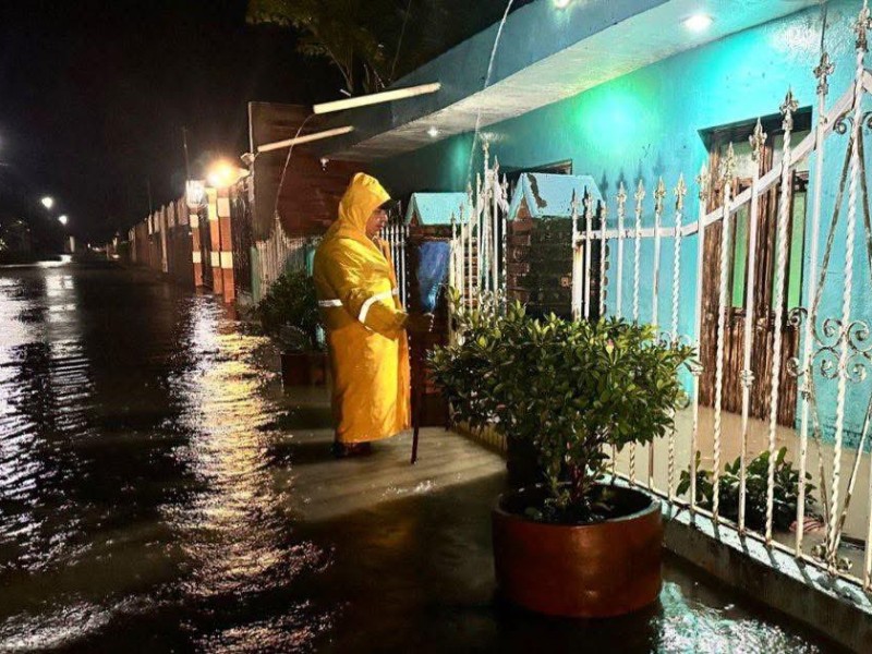 Tormenta dejó 85 casas inundadas en Tototlán y 12 más en Zapotlán