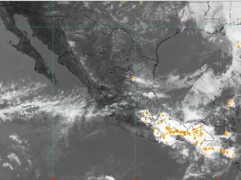 Tormenta impacta Oaxacaa, lluvias intensas, norte violento y oleaje