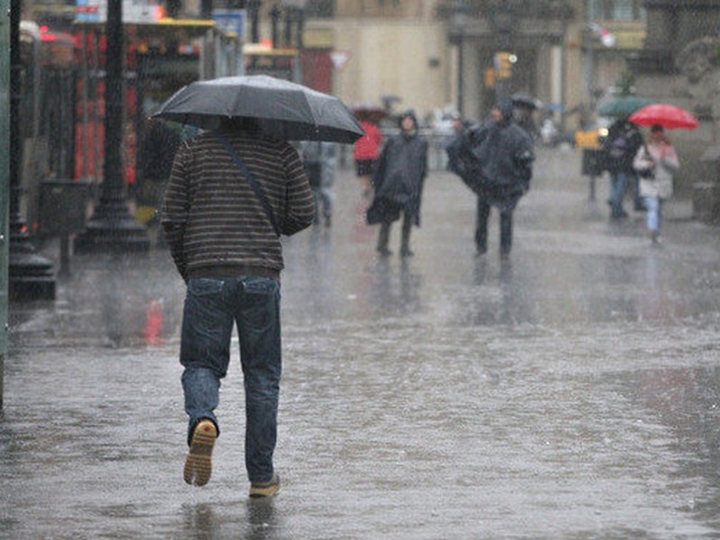 Tormenta tropical Cristina podría convertirse en huracán en próximas horas