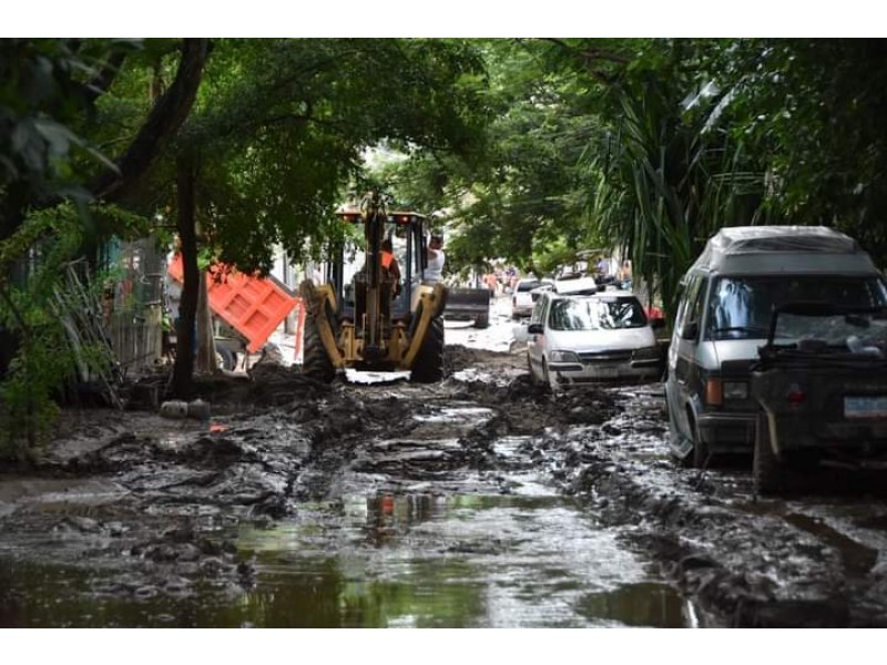 Tormentas en fin de semana dejaron inundaciones y otras afectaciones