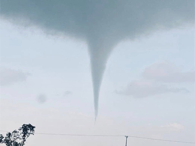 Tornado provocó afectaciones en el municipio de Tierra Blanca Tornado provocó afectaciones en el municipio de Tierra Blanca