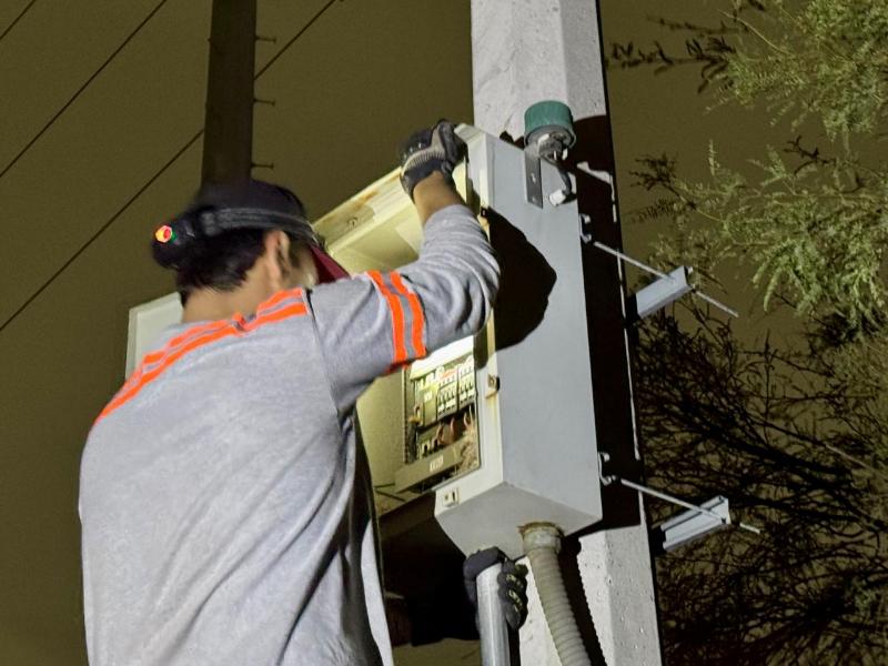 Torreón registra mil 871 reportes de alumbrado público por lluvias