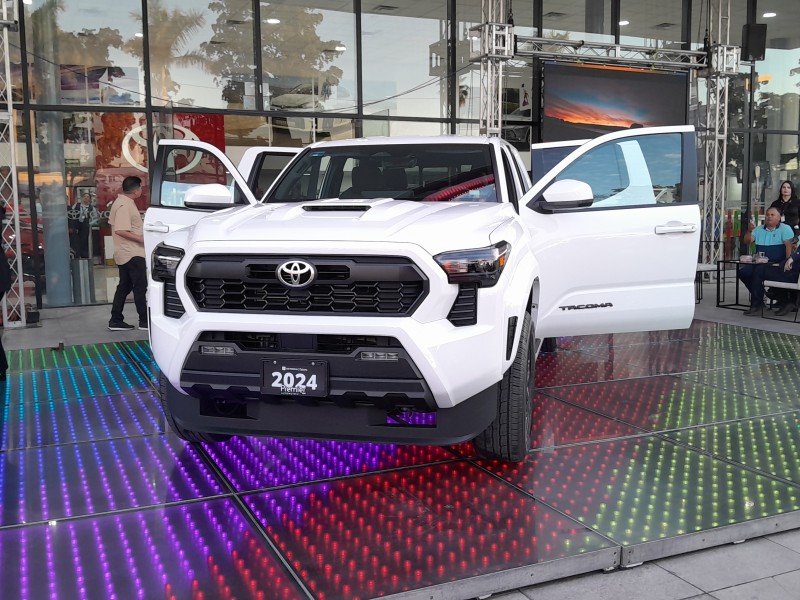Toyota presenta la nueva pickup Tacoma 2024