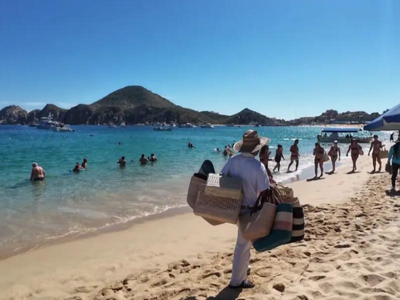 Trabaja Inspección fiscal en disminución de vendedores ambulantes en Cabo san Lucas