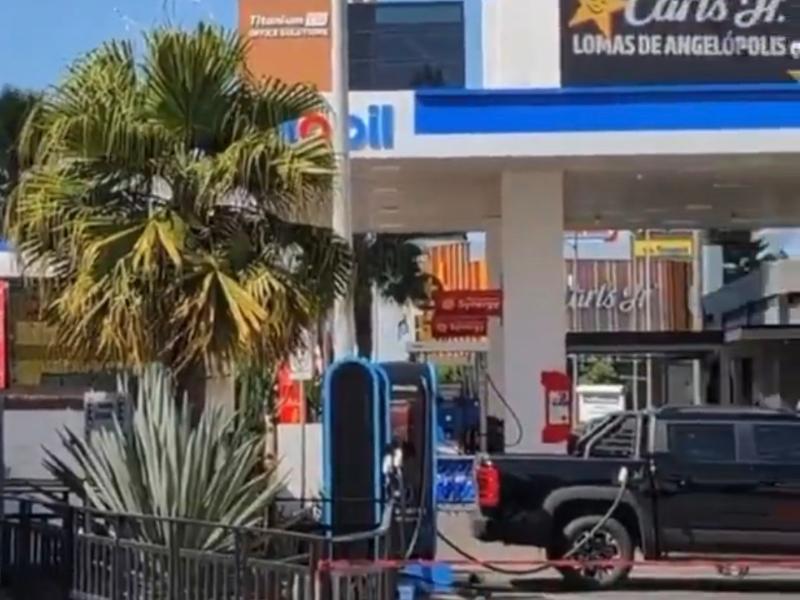 Trabajador recibe descarga eléctrica al conectar unidad RUTA en Puebla