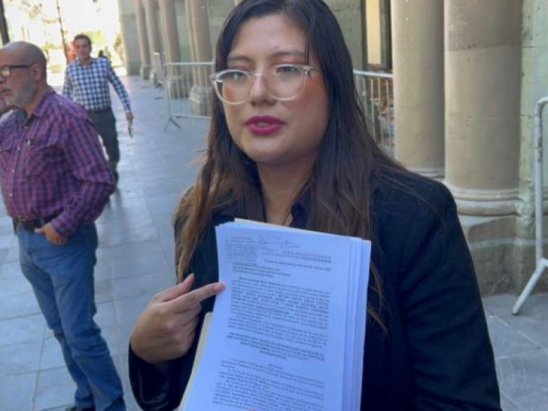 Trabajadora denuncia despido Injustificado en oficinas del gobierno estatal