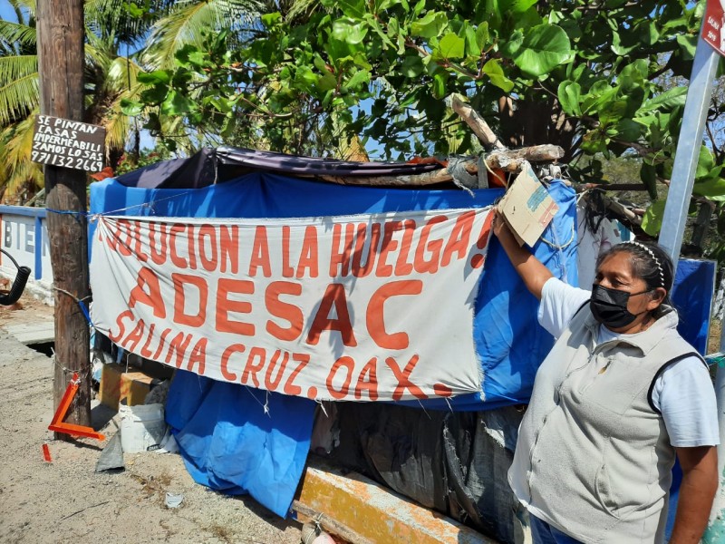 Trabajadores ADESAC a 18 meses sin cumplimiento de pagos