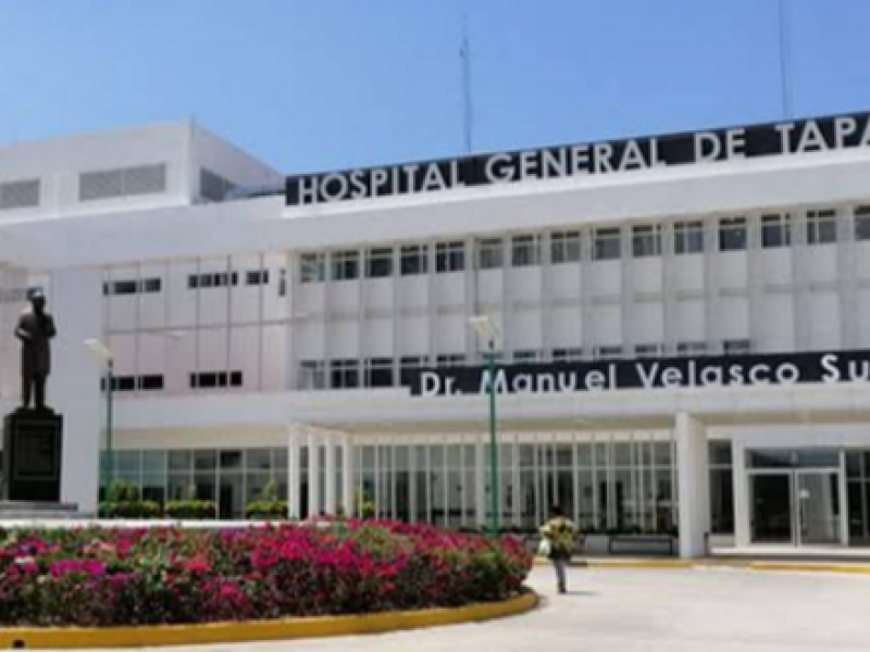 Trabajadores cierran consulta externa en demanda de vacunas en Tapachula