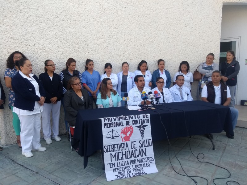 Trabajadores de salud exigen pago de quincena pendiente