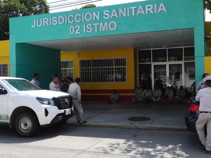 Trabajadores de Salud paran labores y toman oficinas Jurisdiccionales