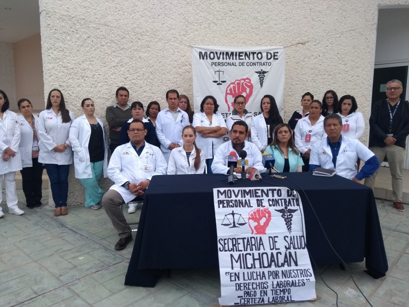 Trabajadores de salud reclaman adeudos