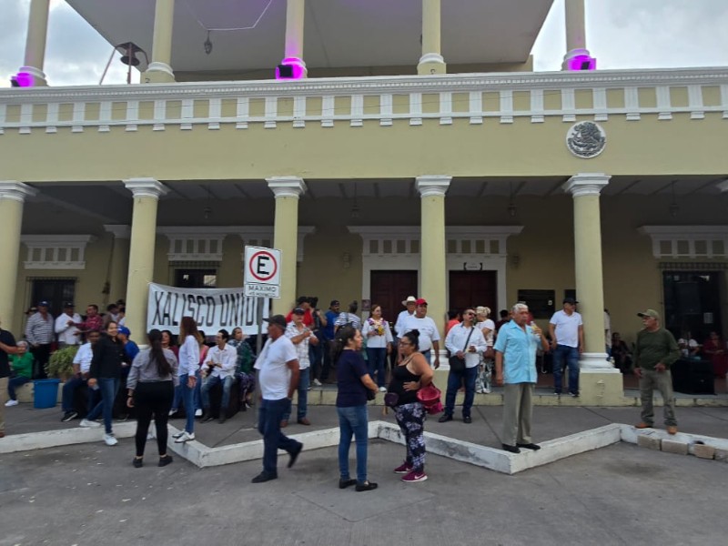 Trabajadores de Xalisco laboran sin contratiempos; SUTSEM pide mediación y reaperturas