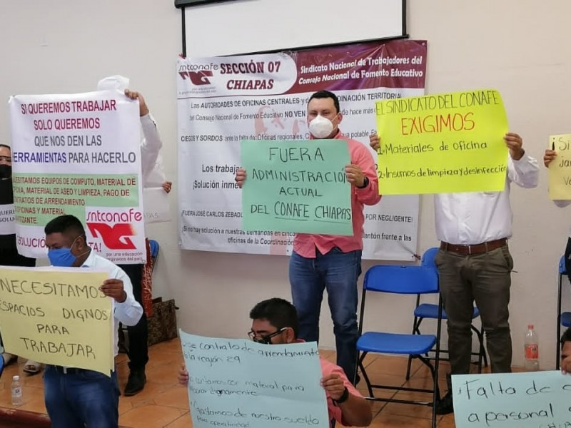 Trabajadores del Conafe denuncian abandono a este programa