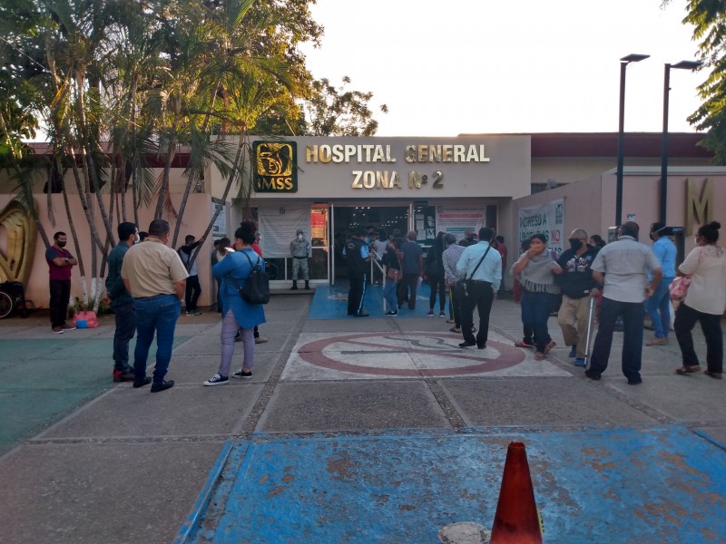 Trabajadores del IMSS en Chiapas exigen vacunas