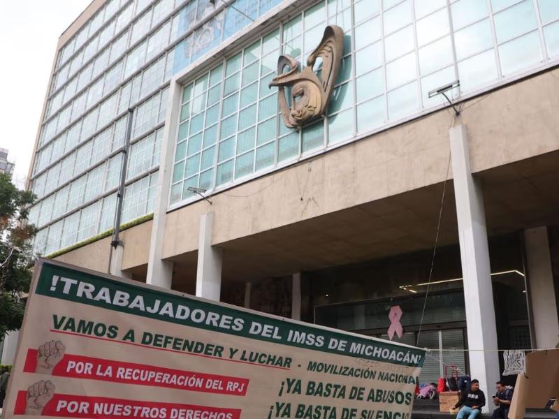 Trabajadores del IMSS marcharán en CDMX por mejoras salariales y desabasto médico