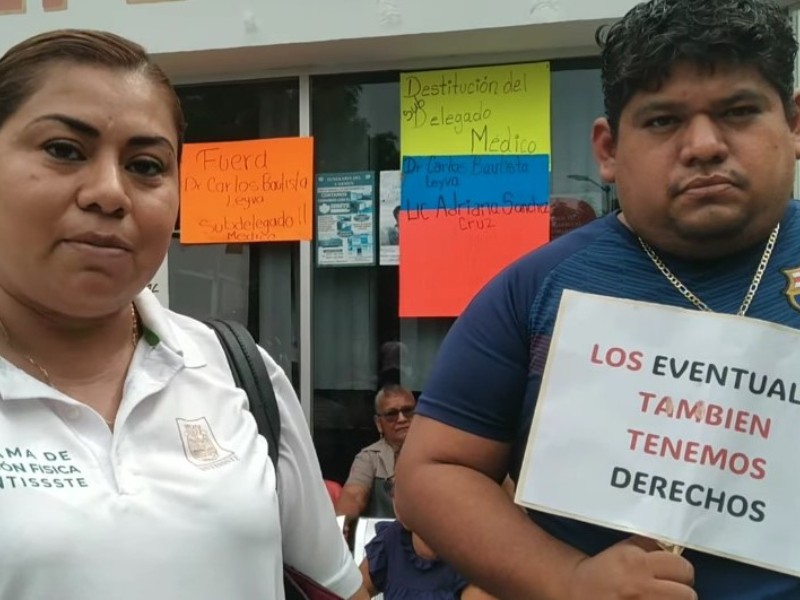 Trabajadores del ISSSTE-Tehuantepec mantienen asamblea permanente