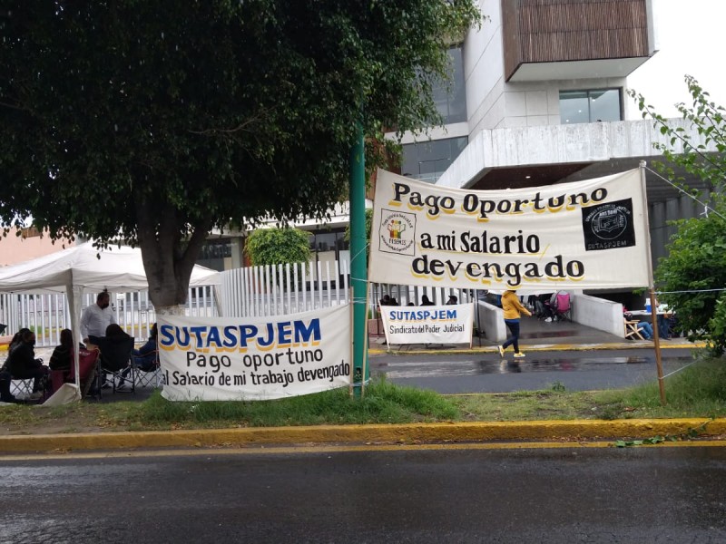 Trabajadores del Poder Judicial continúan en paro de labores