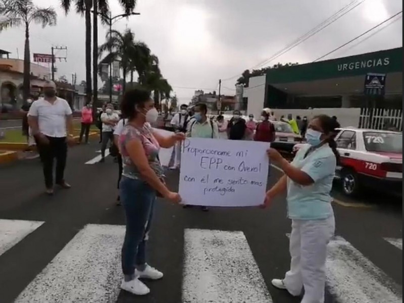 Trabajadores Hospital de Orizaba denuncian falta de equipo de protección