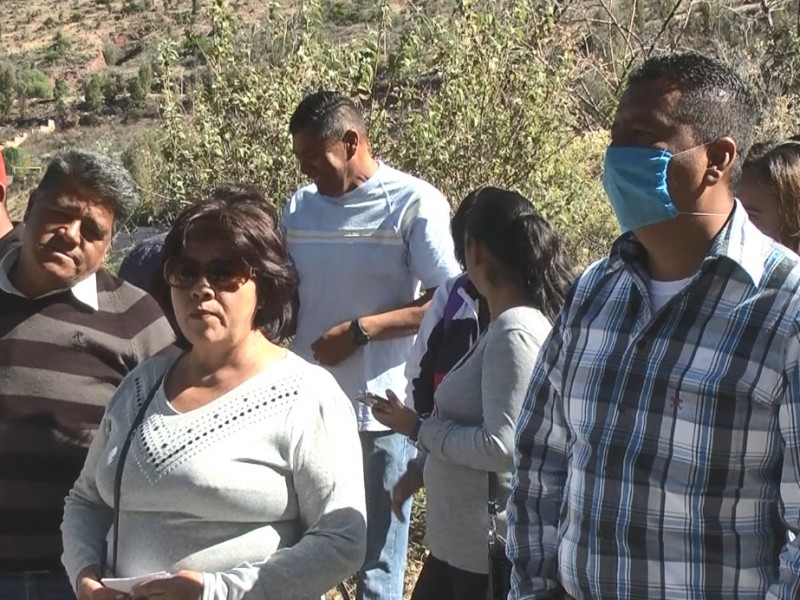 Minera no ha pagado a trabajadores, patrones los ignoran