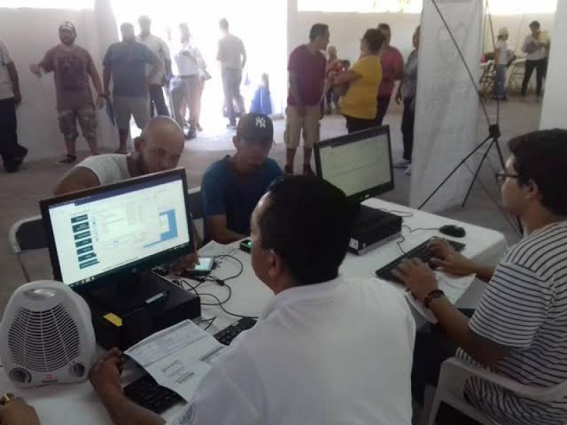 Denuncian trabajadores en grupos vulnerables ser obligados a trabajar