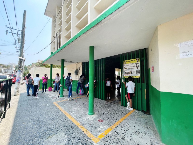 Trabajan con normalidad en escuela Rebsamen de Tuxpan