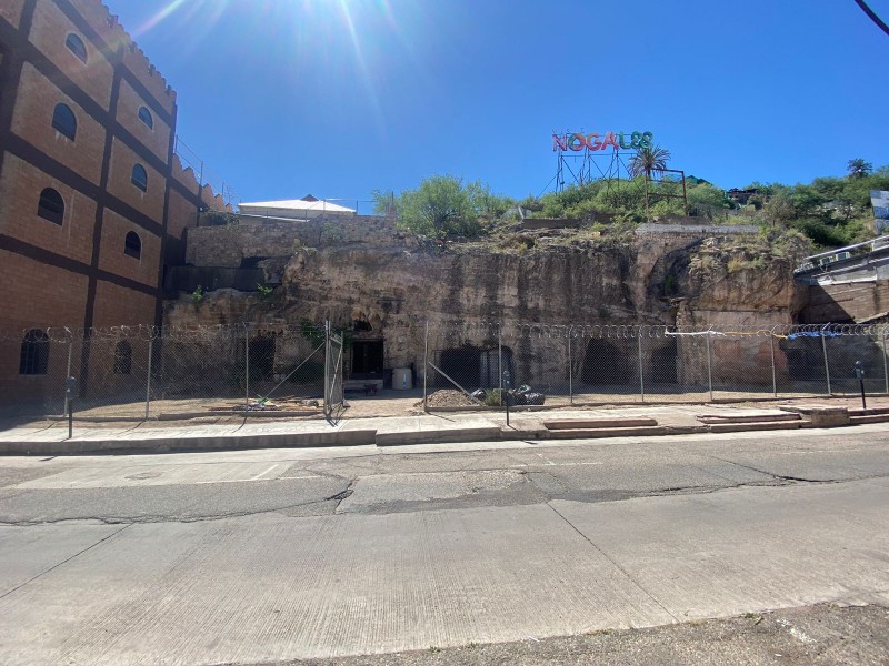 Trabajan en restauración de la Caverna