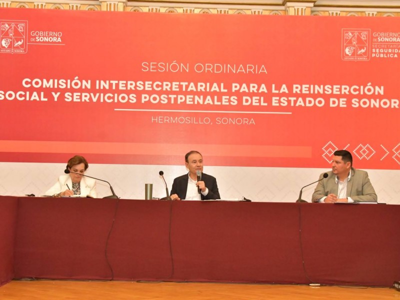 Trabajo y salario digno, necesarios para una verdadera reinserción social:ADM