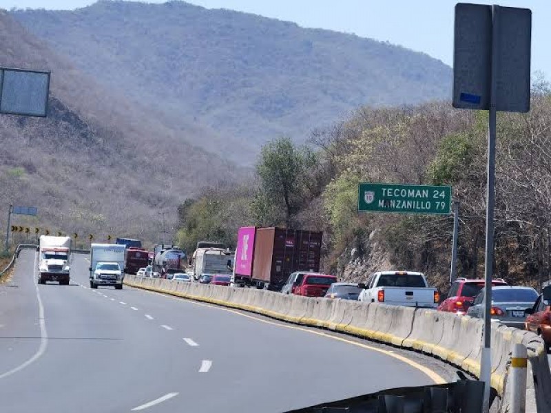 Trabajos en autopista Armería-Manzanillo continúan en Semana Santa y Pascua