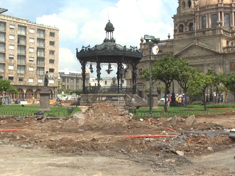 Trabajos suspendidos en Plaza de Armas