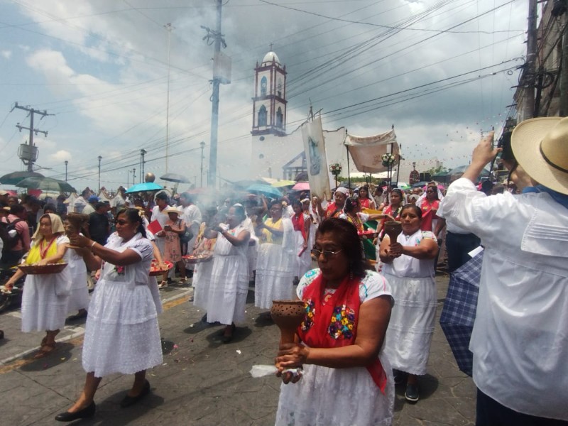 Tradicional procesión de Corpus Christi en Papantla | Meganoticias