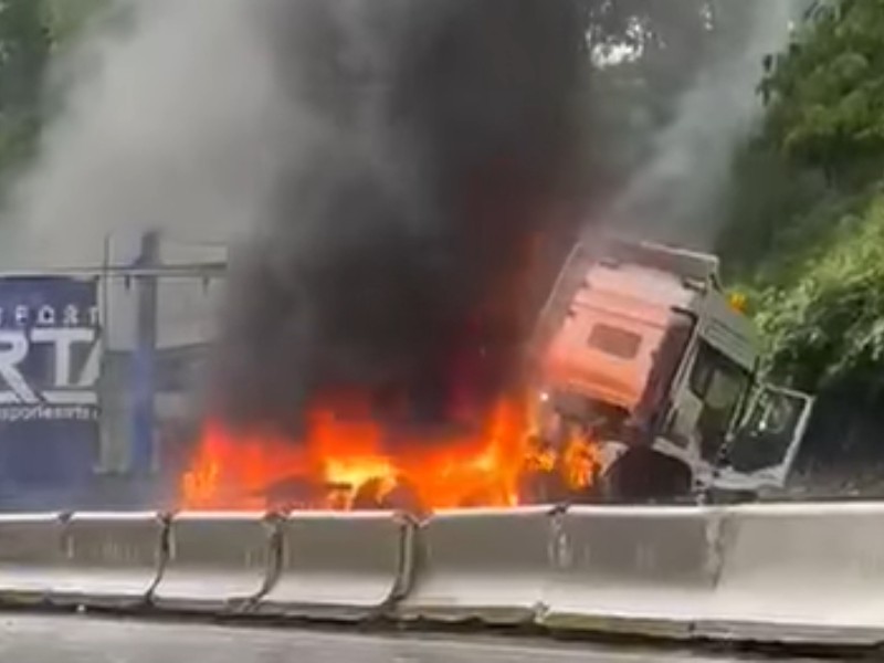 Doble tragedia en carreteras de Nayarit