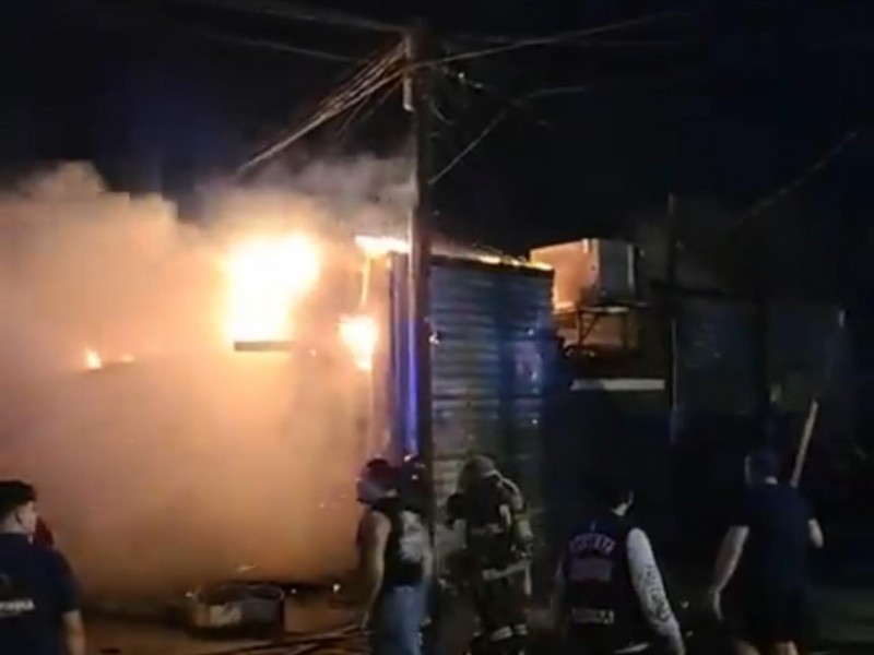 Tragica noche se incendia antro tradicional en San Luis