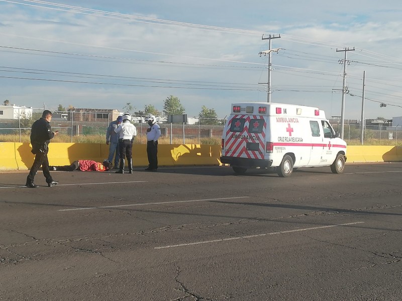Trágico accidente: ciclista pierde la vida en autopista Torreón-San Pedro