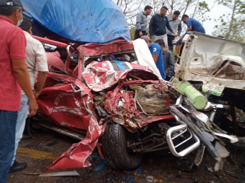 Trágico accidente deja 5 muertos Matias Romero