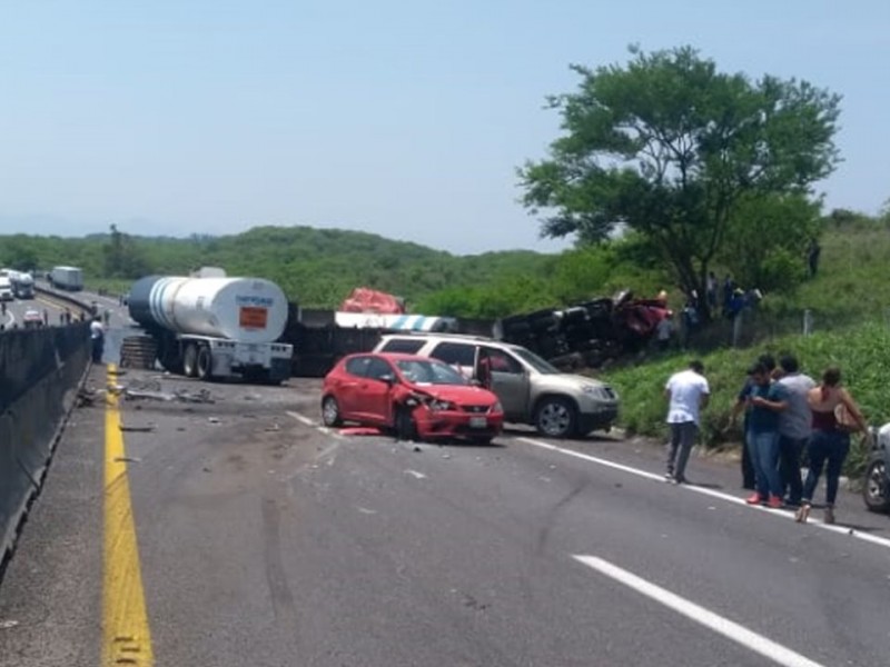 Trágico accidente en la carretera Veracruz-Cardel