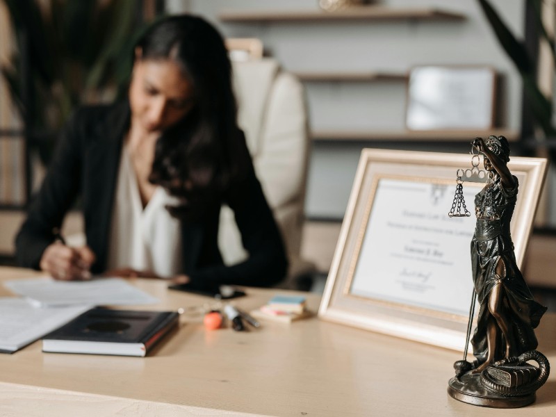 Trámites costosos y burocráticos limitan empleo de profesionistas en Durango Trámites costosos y burocráticos limitan empleo de profesionistas en Durango