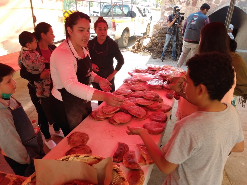 Trancoseños celebran 4ta Feria del Condoche