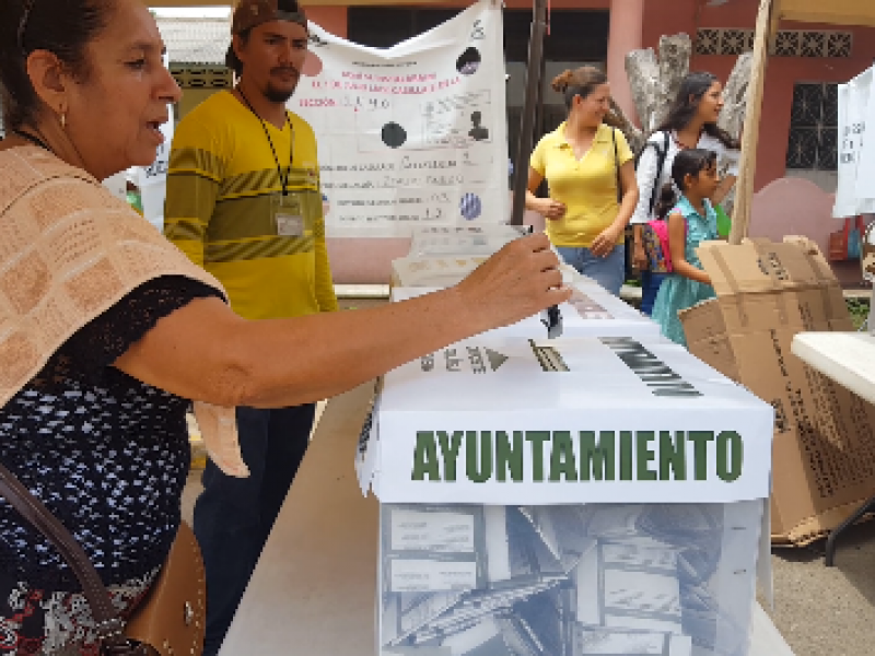 Transcurren en saldo blanco elecciones 2018 en Zihuatanejo