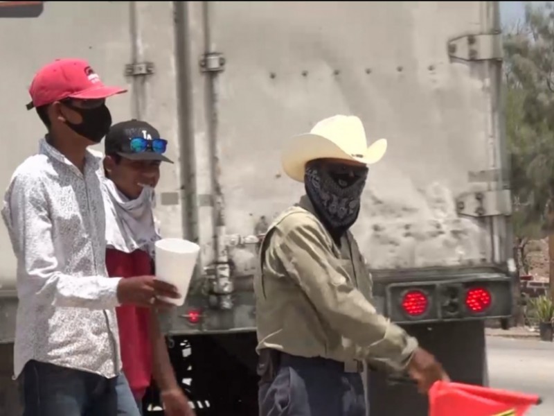 Transporte de Sinaloa afectado por bloqueos de la tribu 