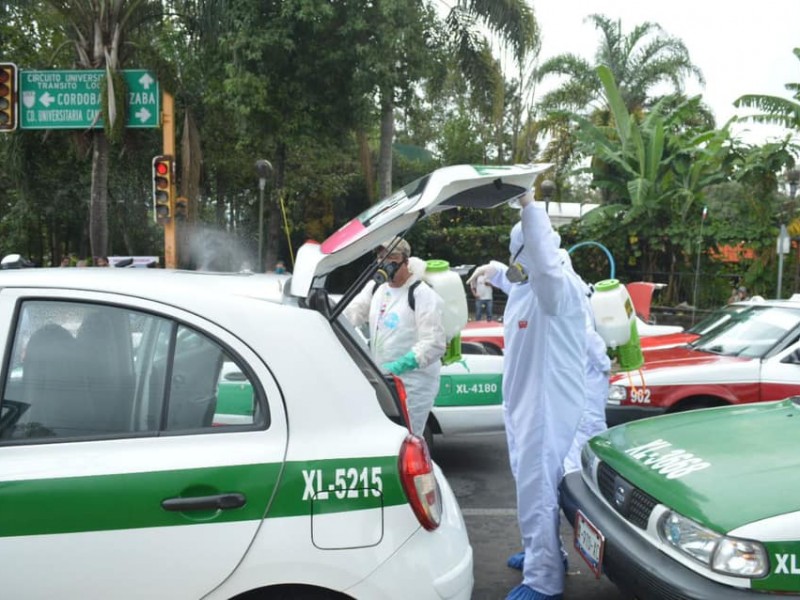 Transporte público de Veracruz continúa realizando desinfecciones a unidades