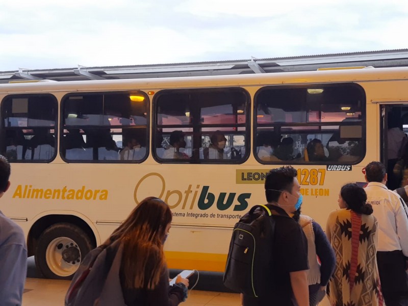 Transporte público en León opera con ocupación promedio del 46%