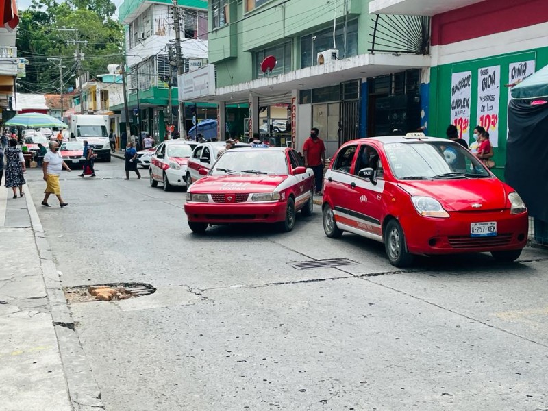 Transporte Público en operativo contra taxis repetidos