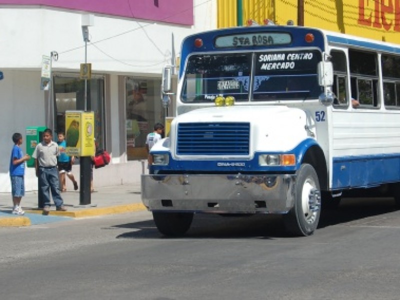 Transporte público punto de contagio de Covid-19; Usuarios