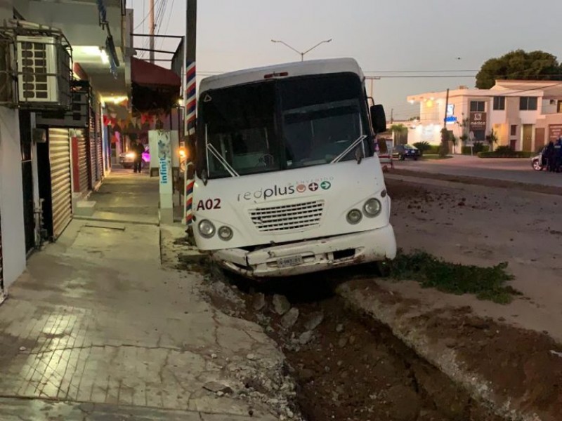 Transporte urbano afectado por obras mal planeadas