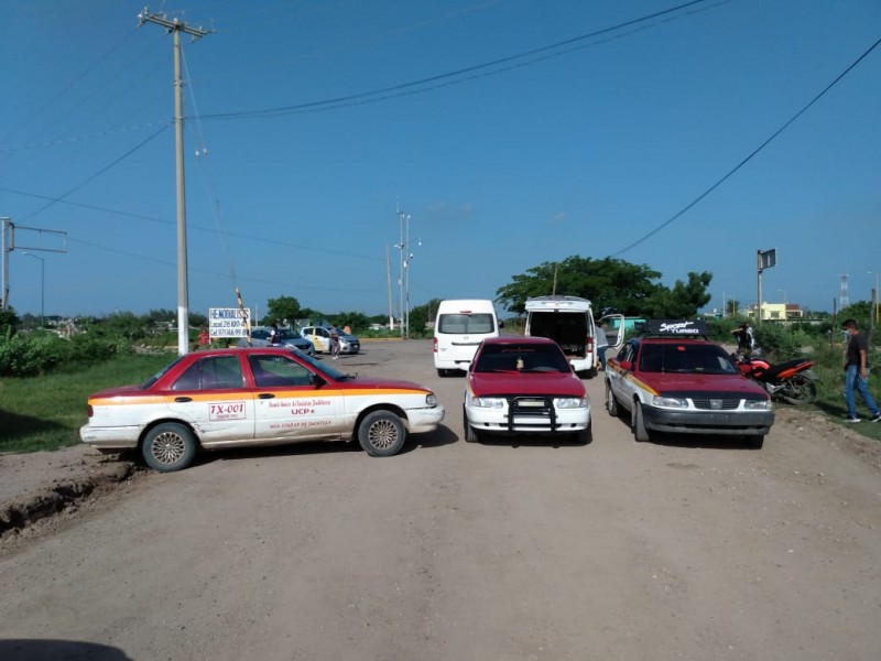 Transportistas amplían protestas ante la falta de acuerdos con autoridades