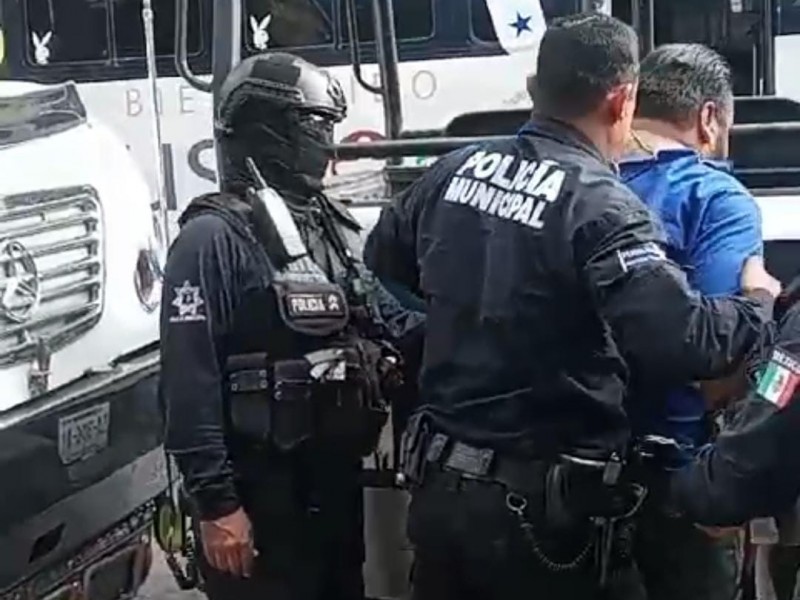Transportistas de Culiacán se manifiestan en Ayuntamiento