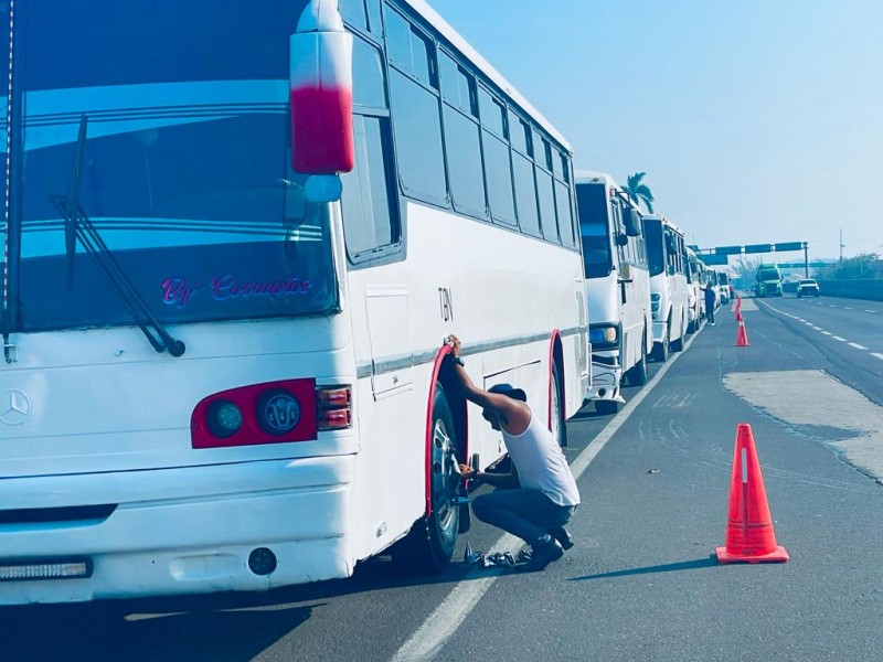Transportistas de Tuxpan participarán en bloqueo nacional
