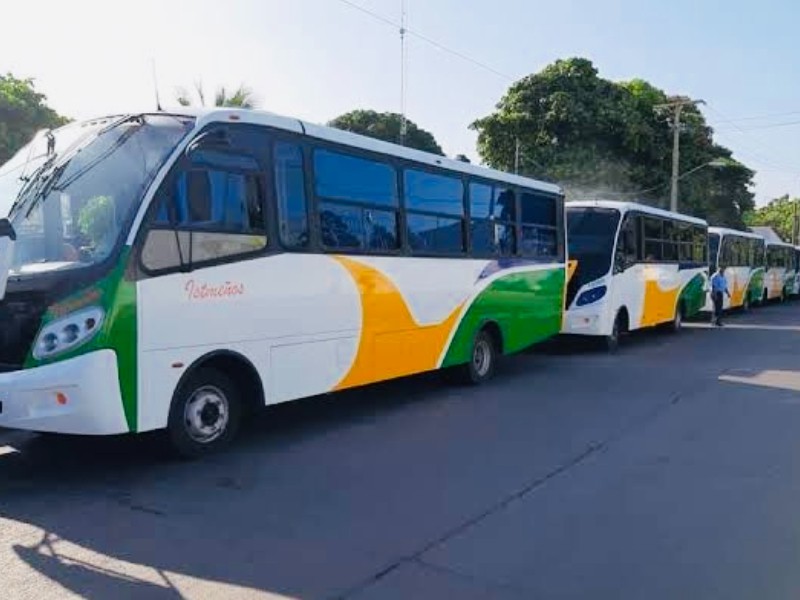 Transportistas del Istmo anuncian paro regional por ingreso de transporte irregular