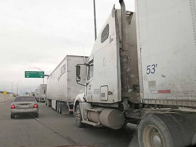 Transportistas piden reforzar seguridad en carreteras